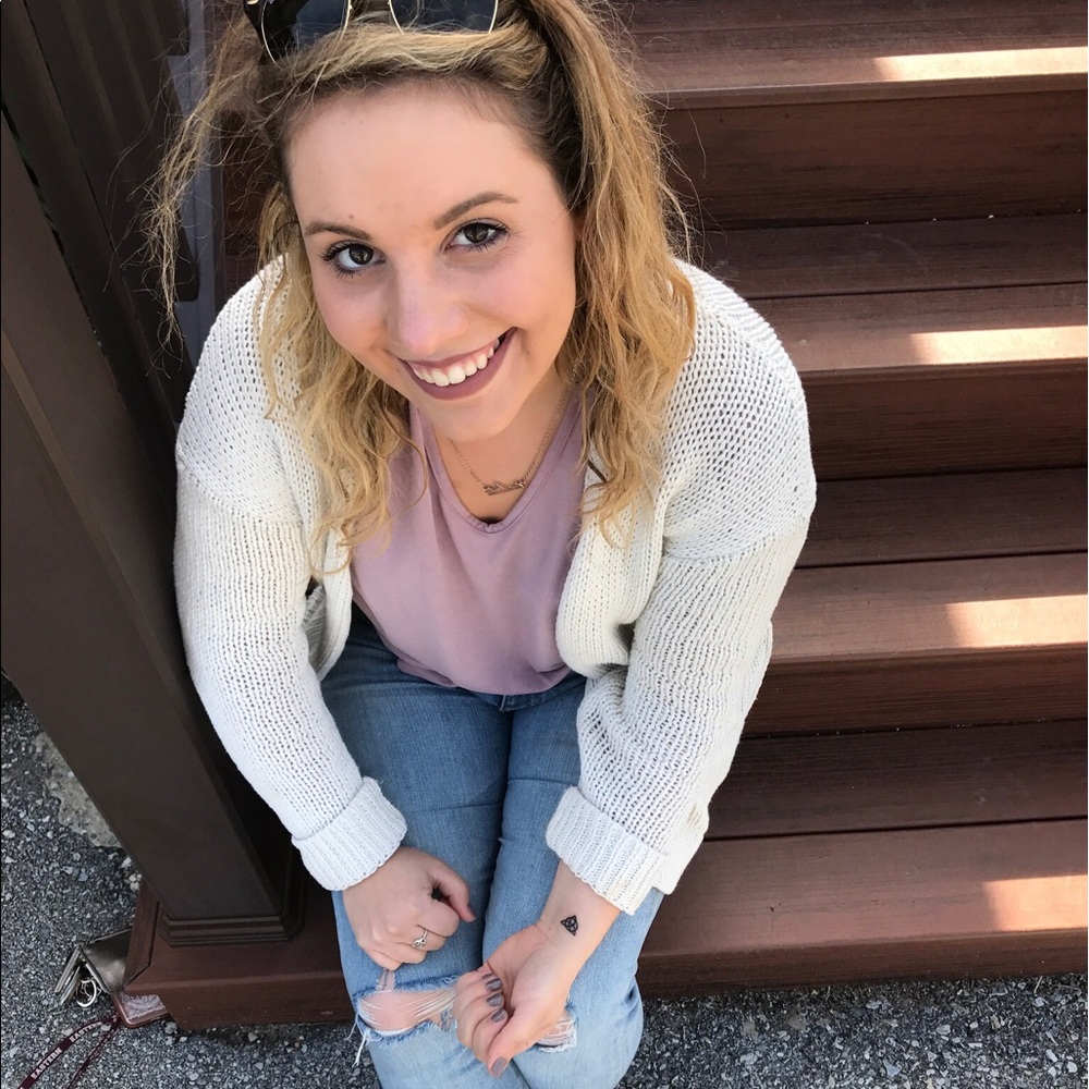 Meet your Posher, Anna