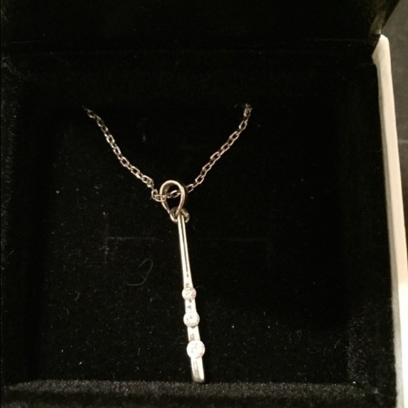 Three stones necklace silver