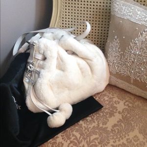 Dior Cannage Snow Bunny Bucket Bag 🐇❄️👯 reduced