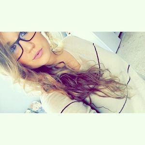 Meet your Posher, Carissa