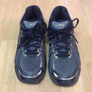 Very good condition GT-2000 Gel Asics