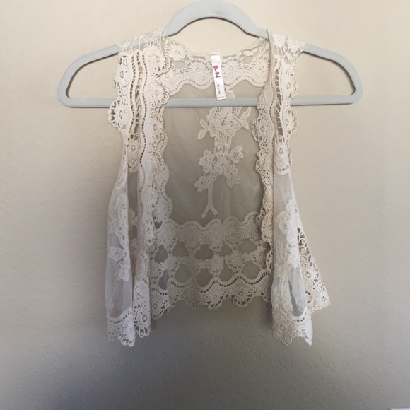 Lace shirt cardigan from pink zone