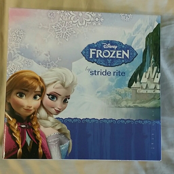 Stride Rite Disney Frozen Snow Boots