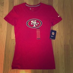Women's 49ers Nike shirt