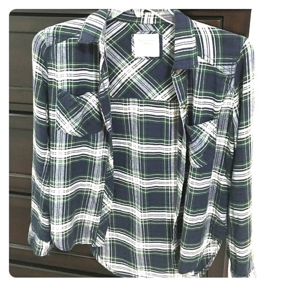 Abercrombie & Fitch Tops - AF flannel button up