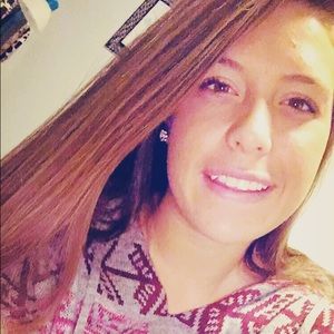 Meet your Posher, Madison