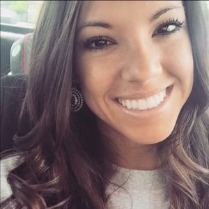 Meet your Posher, Katelyn