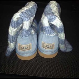 Uggs blue & lighter blue boots
