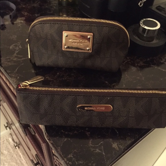 MK makeup case