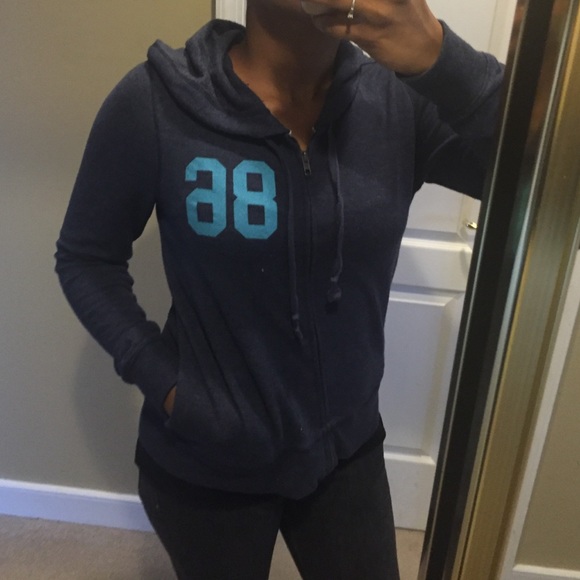 🚨SOLD🚨 VS Pink Hoodie