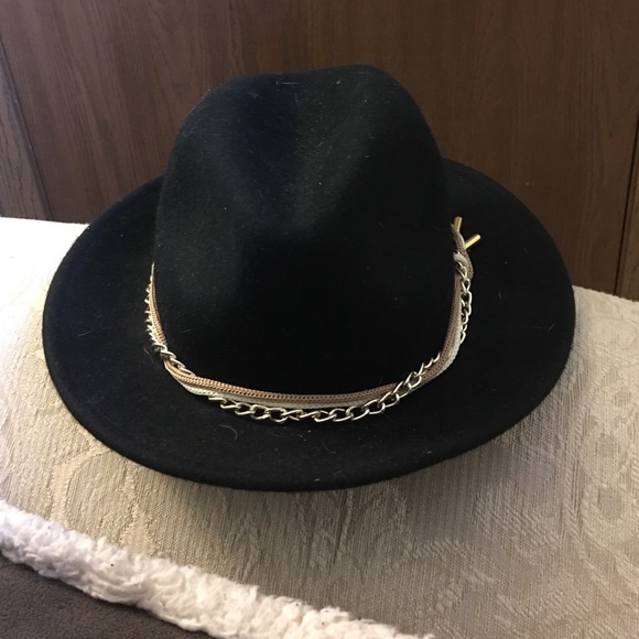 Calvin Klein hat