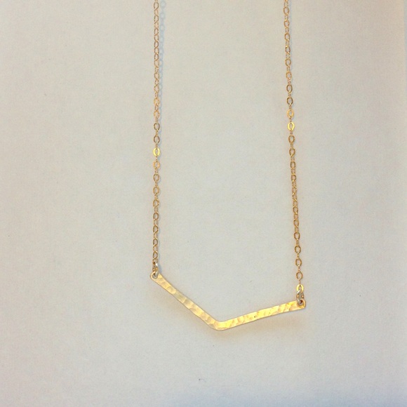 14k gold chevron necklace