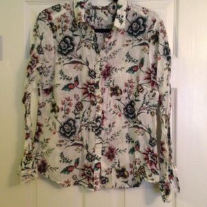 🎉 SALE 🎉 LOFT Floral Blouse