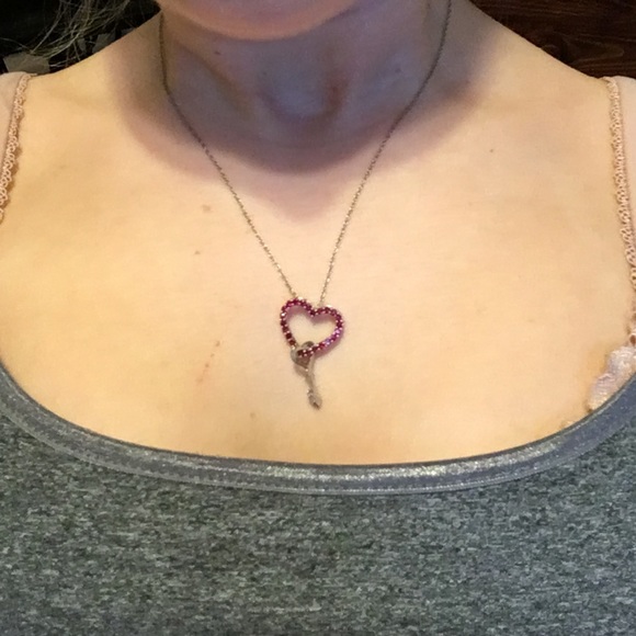 Necklace - Picture 2 of 2