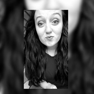 Meet your Posher, Sierra