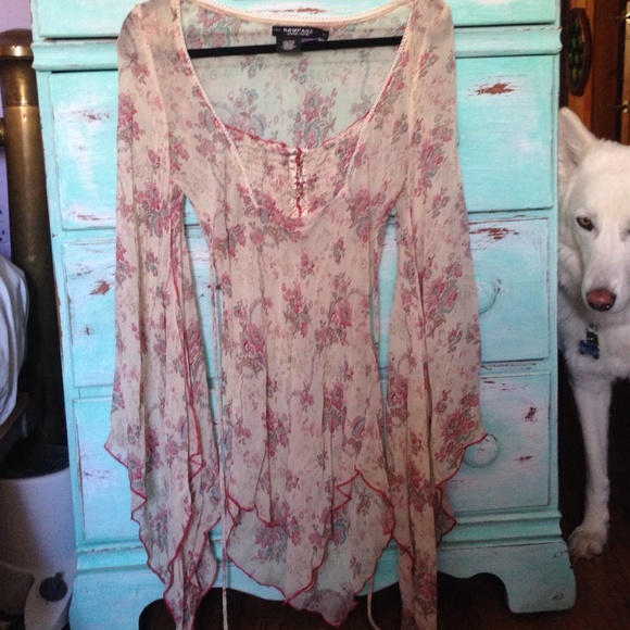 Rampage Renaissance top