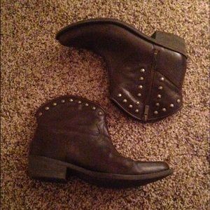 Lucky Brand booties