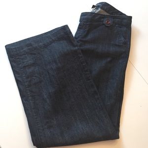 BR Wide-Leg Jeans