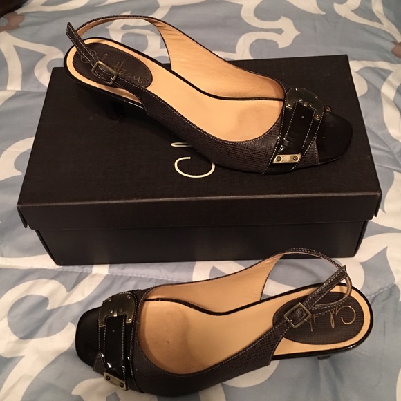 Cole Haan peep toe wedge - Picture 2 of 3