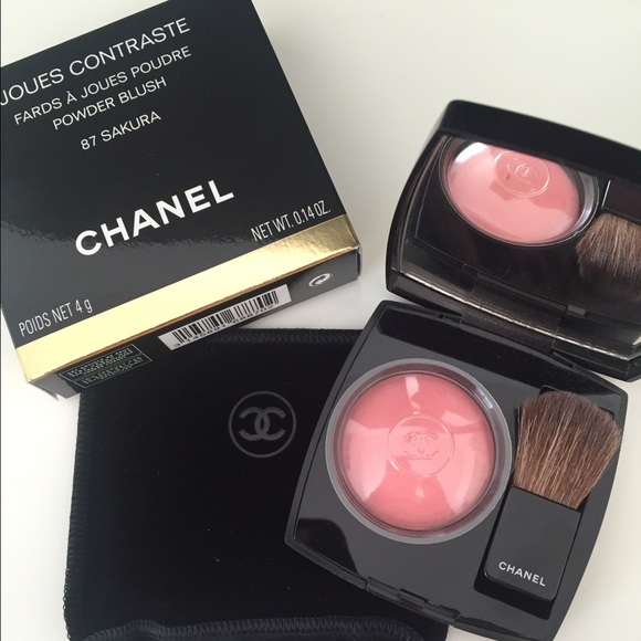 CHANEL Blush in SAKURA - Picture 1 of 3