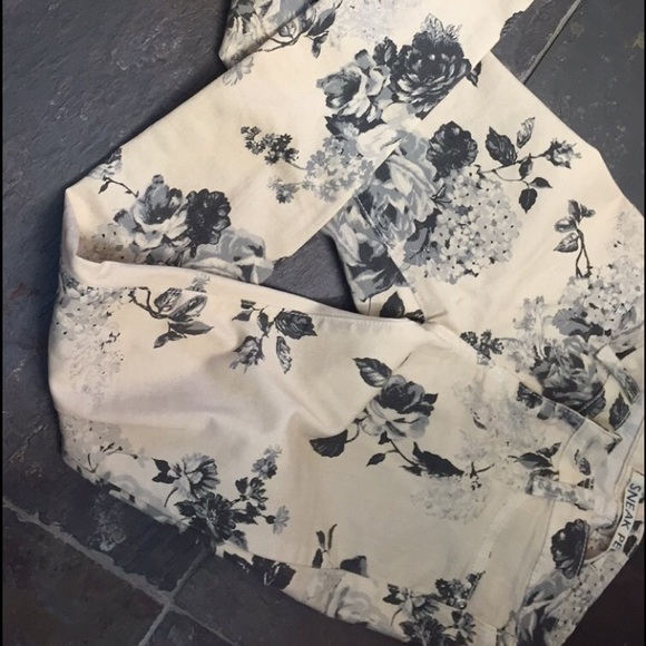 Floral jeans
