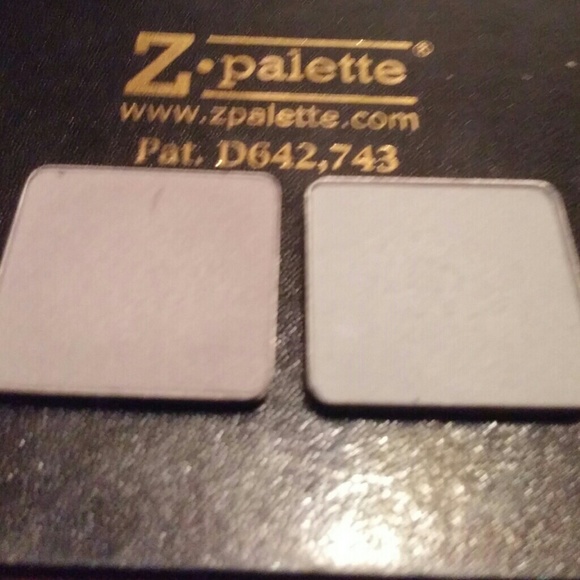 Sold! Sold! Sold! Inglot Matte Shadows - Picture 3 of 3