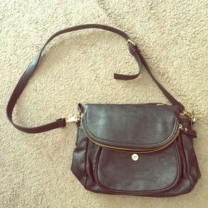Black F21 Zipper Flap Purse