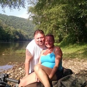 Meet your Posher, Avery