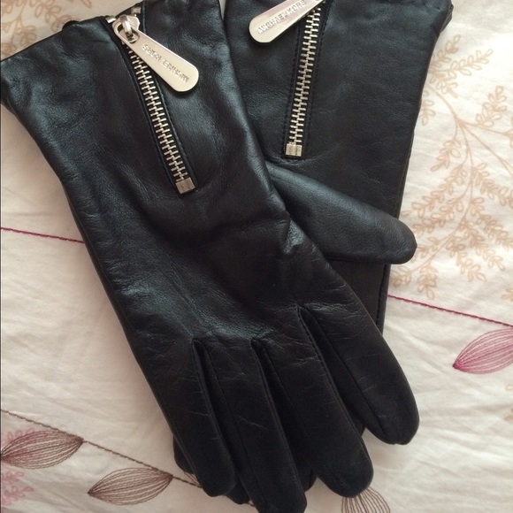 ‼️Michael Kors 100% GENUINE LEATHER Gloves‼️