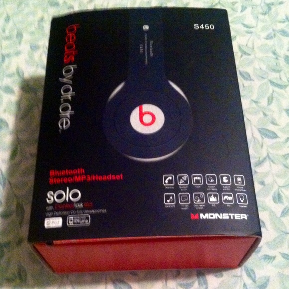Beats head phones - Picture 1 of 1