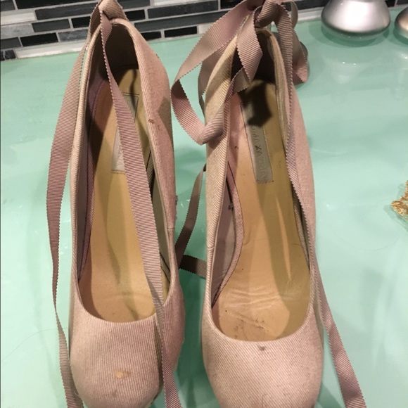 Bcbg tie up wedges
