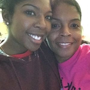 Meet your Posher, Airiq