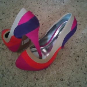 Deb Heels size 8