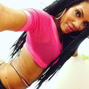 Meet your Posher, Latoya