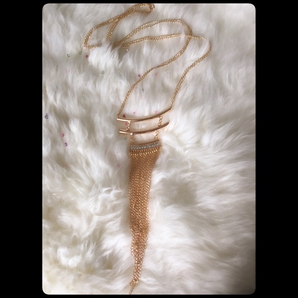 Long Triangle Tassel Necklace - Picture 4 of 6