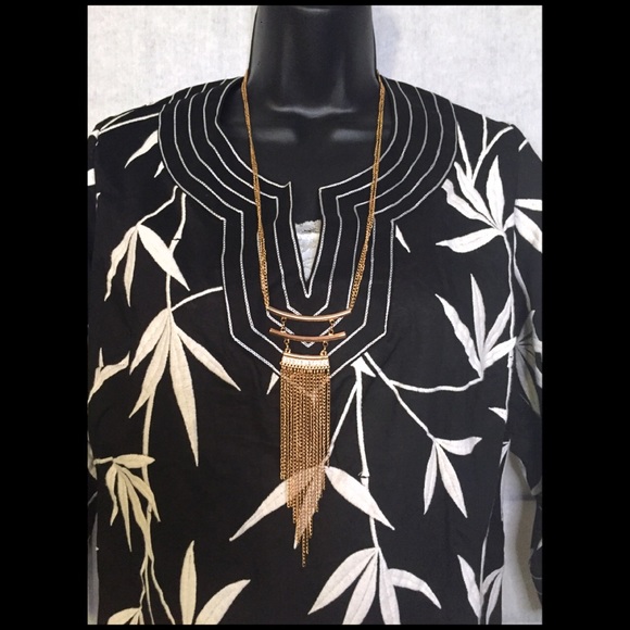 Long Triangle Tassel Necklace - Picture 3 of 6