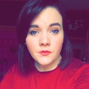 Meet your Posher, Brianna