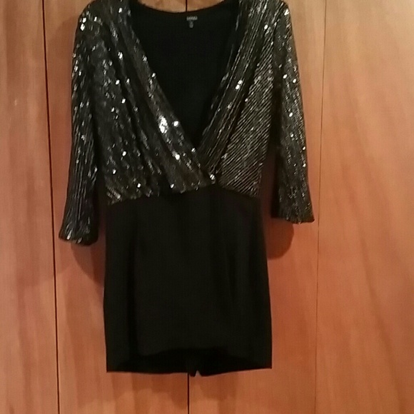 Beautiful party romper! - Picture 4 of 4