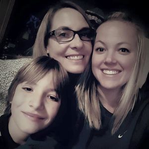 Meet your Posher, Cassandra