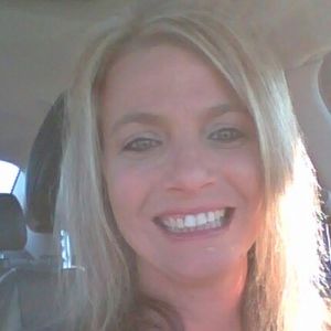 Meet your Posher, Nikki