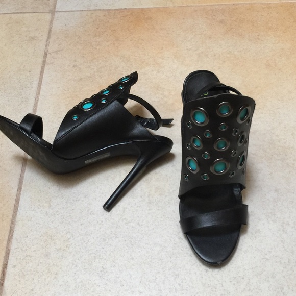 Black sandals