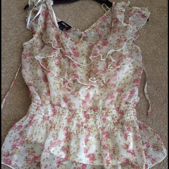 Floral Blouse - Picture 1 of 1