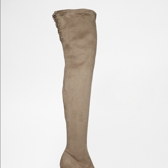 ASOS GRAY key to my heart thigh high boots - Picture 2 of 4