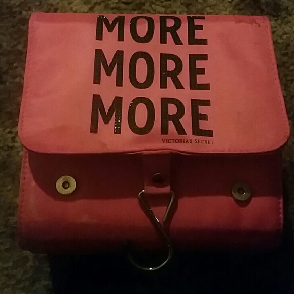 Victorias Secret makeup bag - Picture 1 of 2