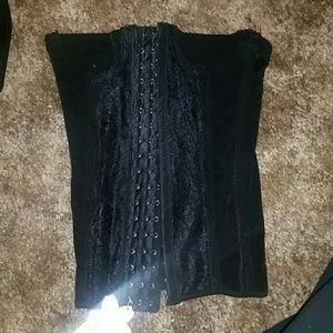 Waist trainer