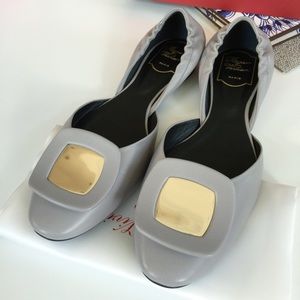 Brand New Roger Vivier ballerine chips flat, 38.5