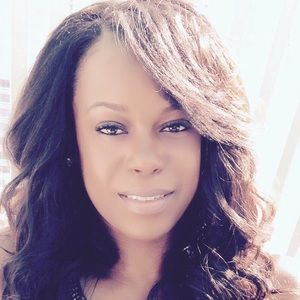 Meet your Posher, Caryn