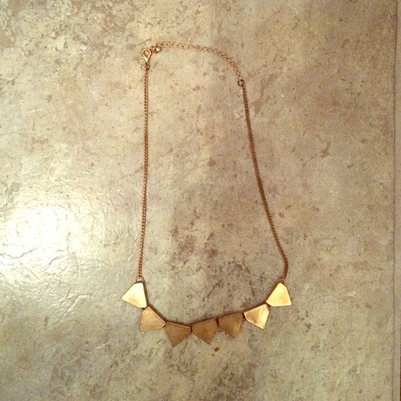 Statement necklace.