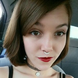 Meet your Posher, Bethany