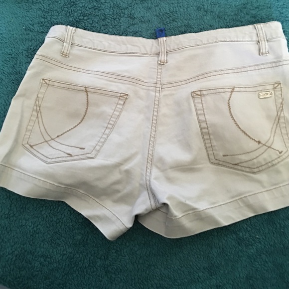 Shorts - Picture 2 of 2